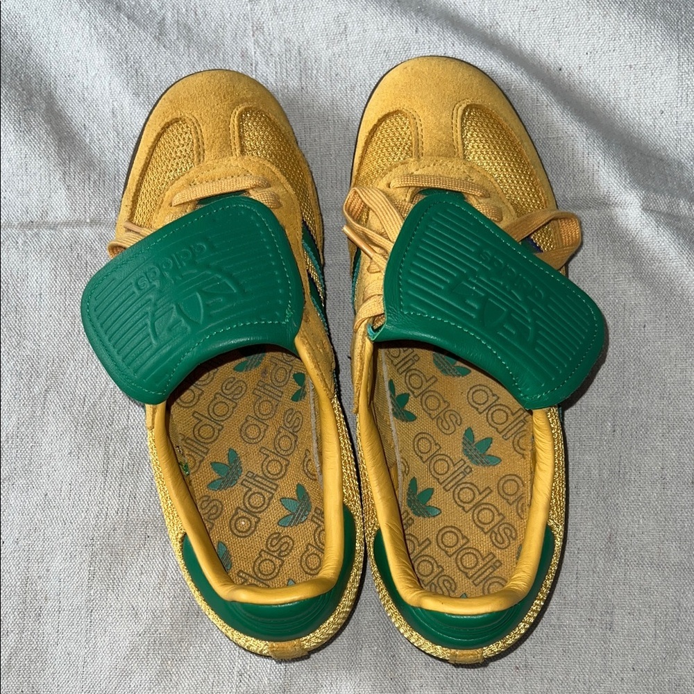 Adidas Samba OG Sneakers Size 9 Yellow Green Excellent Condition